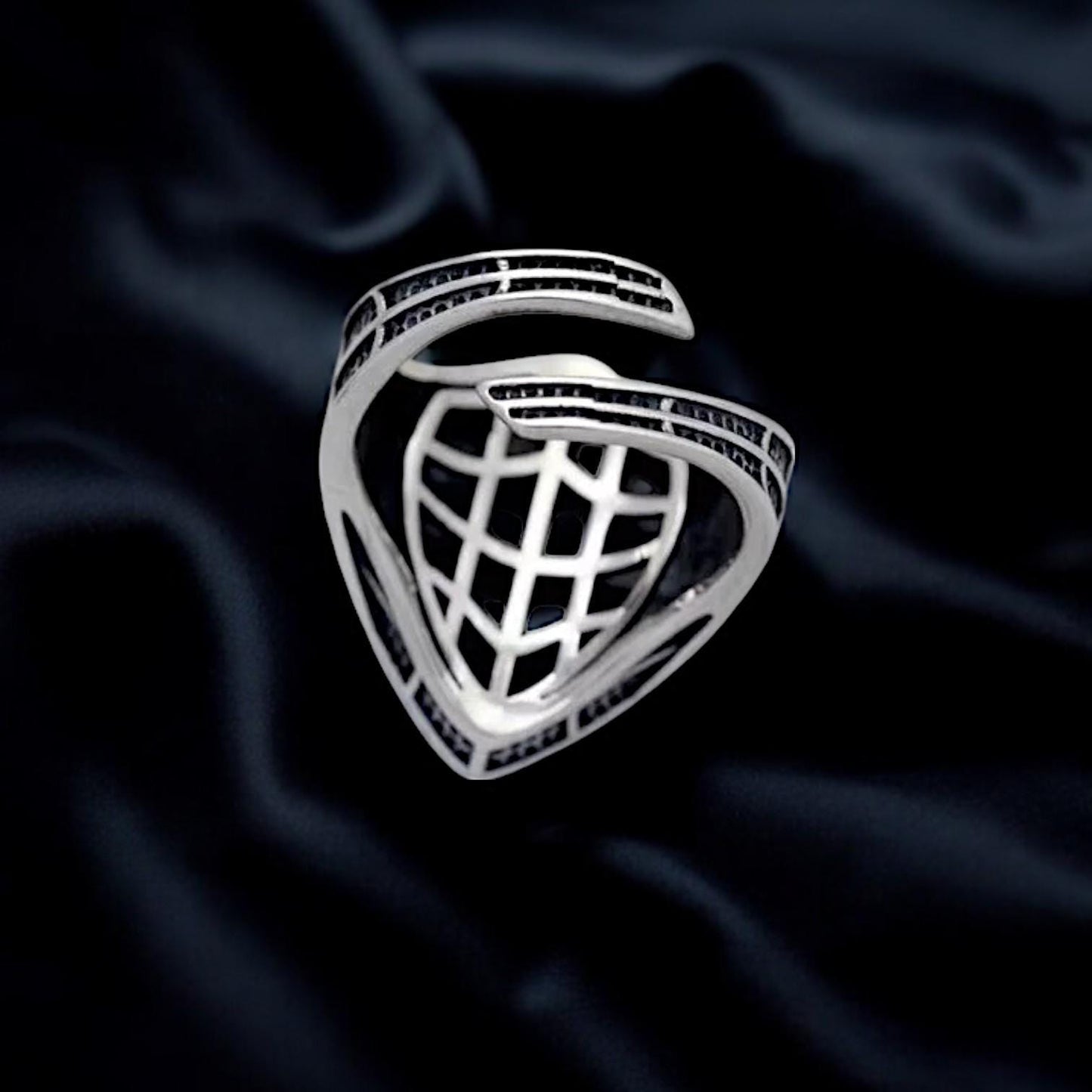 Silver Spiderman Superhero Shield Ring for Men | Oxidized Heroic Symbol Jewelry | Marvel-Inspired Men’s Ring | Unique Hero Gift