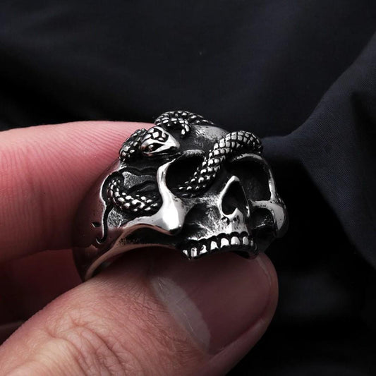 Black Skull Ring for Men & Women | Gothic Biker Ring | Heavy Metal Punk Jewelry | Edgy Rock Statement Ring | Gift for Him or Her