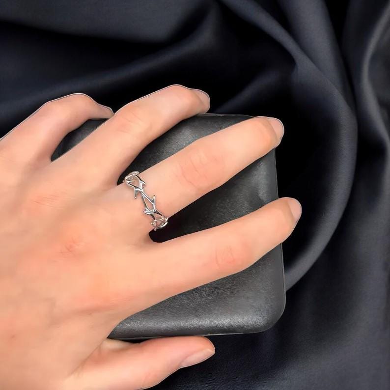 Gothic Branch Thorn Ring, Branch Ring, Celtic Silver, Handmade Nature Jewelry, Fantasy Punk Ring, Couples Gift, Goth Jewelry