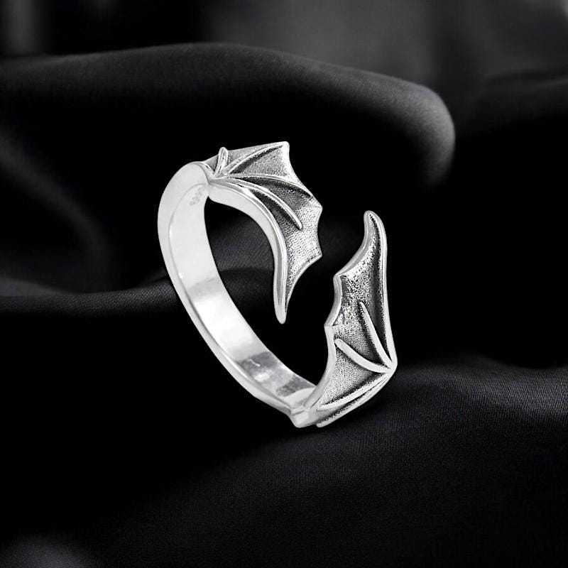 925 Sterling Silver Vampire Bat Ring, Demon Bat Wing Ring, Gothic Resizable Ring, Handmade Vintage Jewelry, Gift for Her, Dark Fantasy Ring
