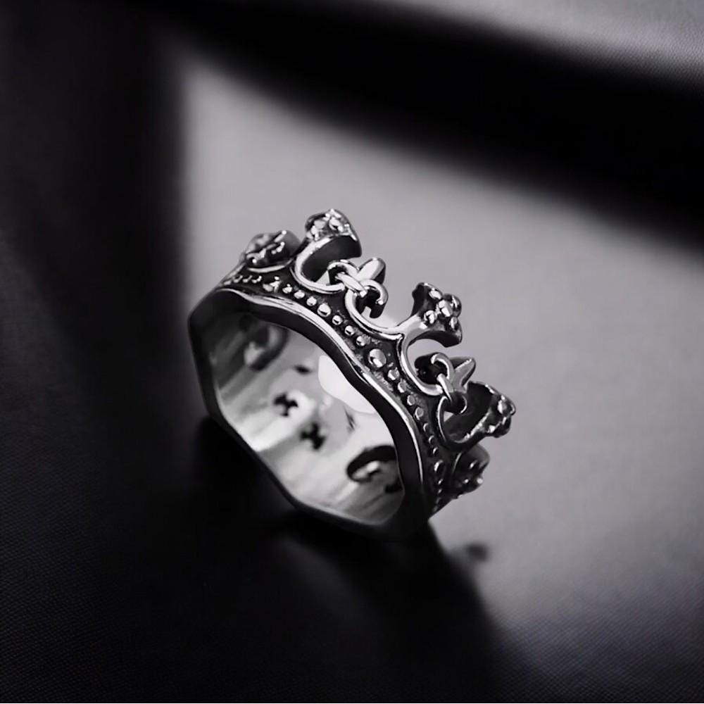 King Crown Ring for Men | Medieval Stackable Ring | Vintage Silver Gothic Jewelry | Unique Men’s Statement Ring | Cool Gift for Him