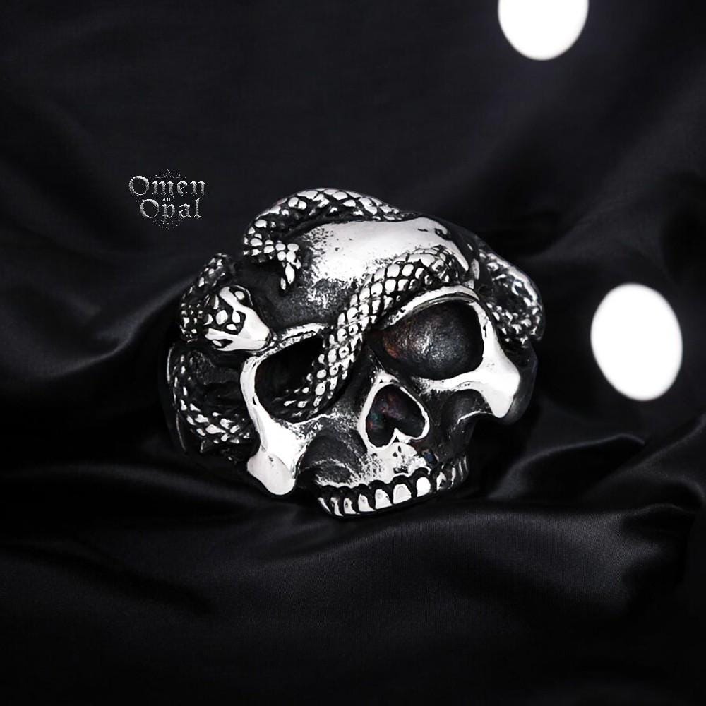 Black Skull Ring for Men & Women | Gothic Biker Ring | Heavy Metal Punk Jewelry | Edgy Rock Statement Ring | Gift for Him or Her