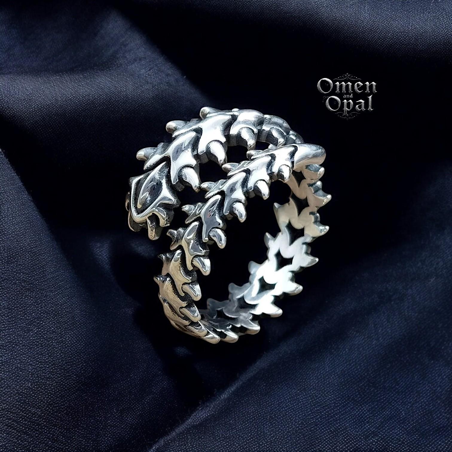Kaneki Ken Kagune Spine Ring, Anime Ghoul Dragon Bone Ring, Gothic Punk Stainless Steel Ring for Men, Oxidized Bone Jewelry, Spine Bone Ring